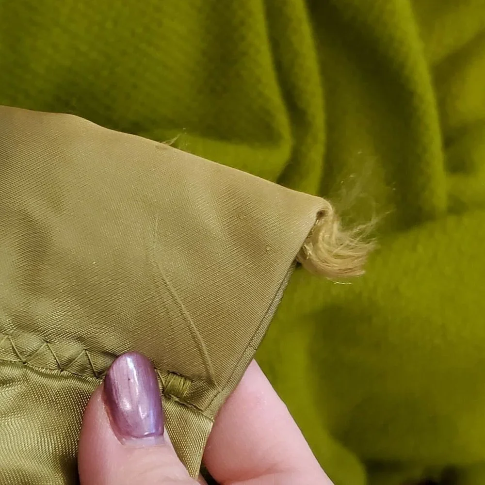 Vintage Avocado Green Knit Satin‎ Trim Blanket Floral Queen Acrylic 91 X 97